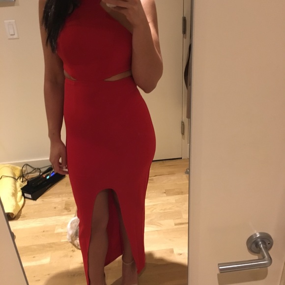 Sexy red dress - Picture 2 of 4